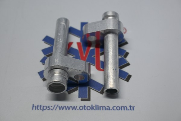 KYO7949A RENAULT - DACİA  15MM TEK ORİNGLİ KOMPRESÖR - RADYATÖR ARASİ 