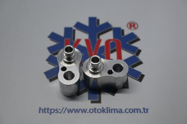 KYO7980 HYUNDAİ - KİA KOMPRESÖR ÇİKİŞİ 