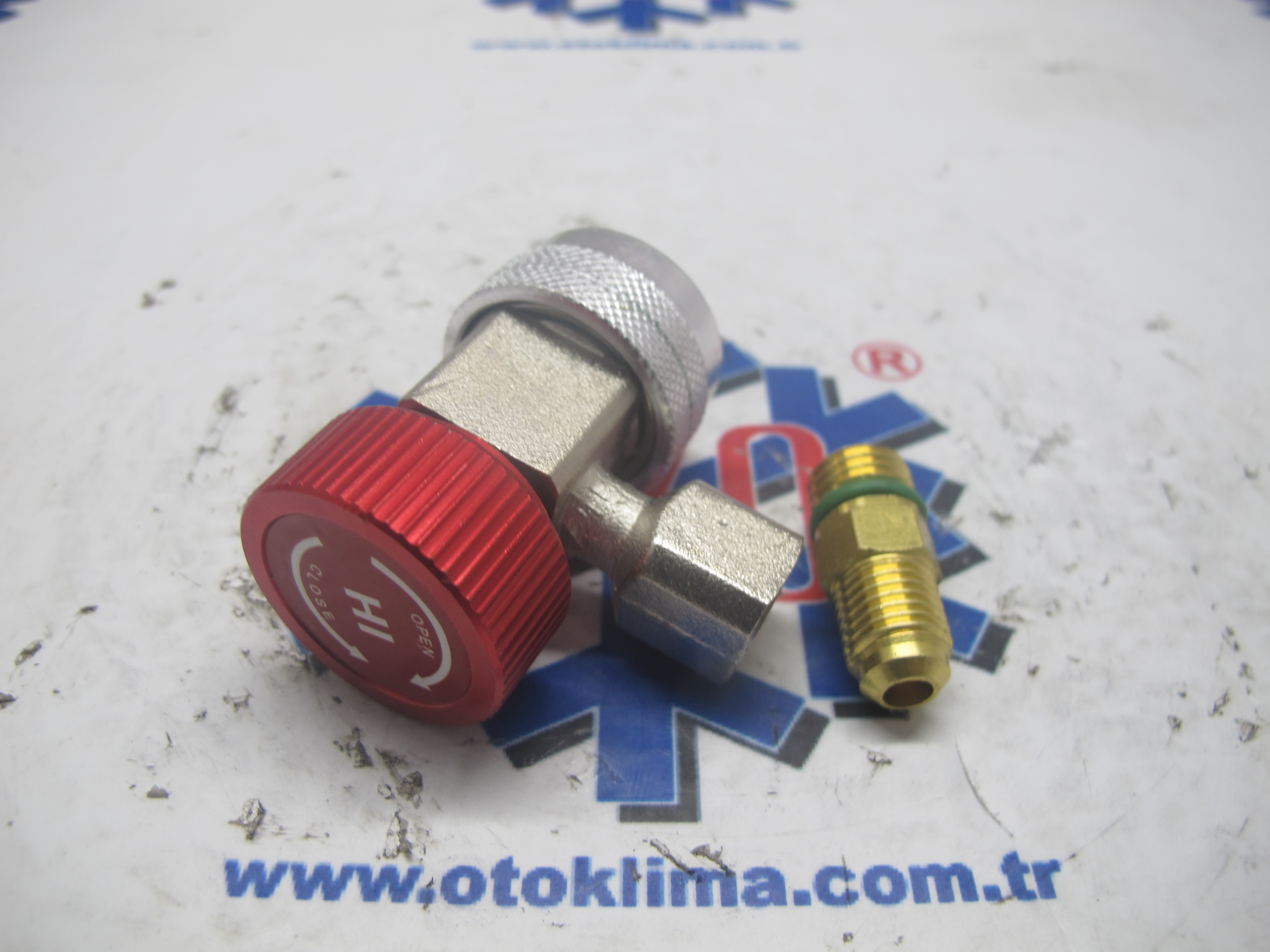 KYOA711  R134 GAZ BASMA VANASI KIRMIZI