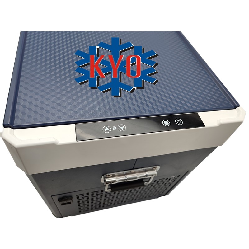 KYOBZ01 ARAÇ BUZDOLABİ 30L 