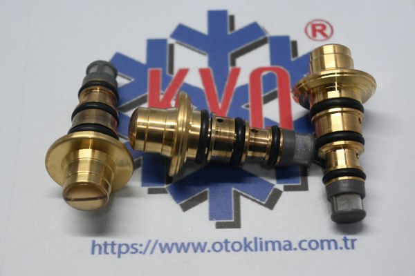 KYOCV7724 FORD - VOLVO 