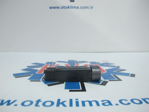 KYOD8338 HYUNDAİ AÇMA KAPAMA DÜĞMESİ