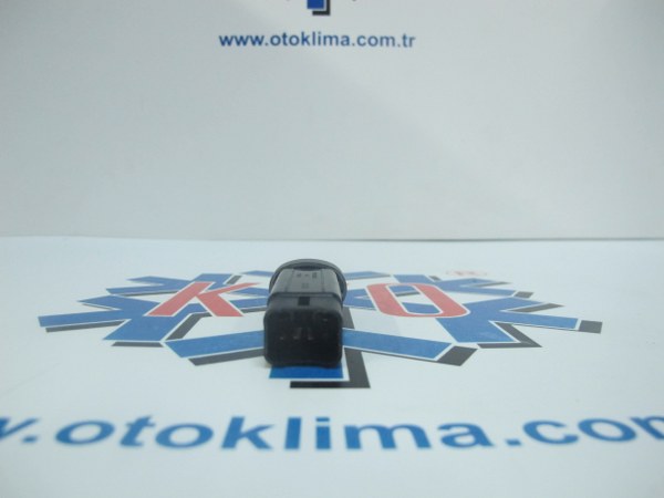 KYOD8338 HYUNDAİ AÇMA KAPAMA DÜĞMESİ