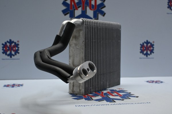 KYOEV 8E1820103  AUDİ A4 OEM: 8E1820103