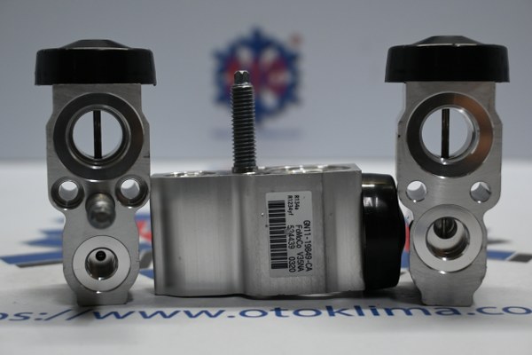KYOEX GN11-19849-CA  FORD MONDEO ORJİNAL  OEM : GN11-19849-CA