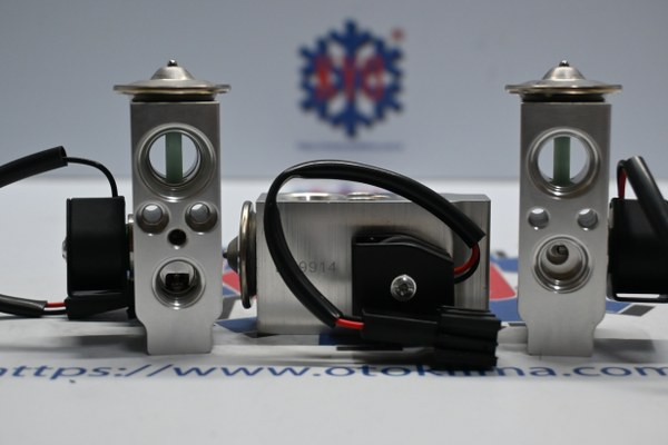 KYOEX9914 MERCEDES BENZ VİTO ARKA  OEM : A6398300484 