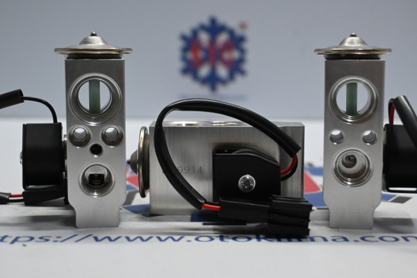 KYOEX9944 MERCEDES BENZ VİTO - W639 - VIANO  OEM : A0038302384 