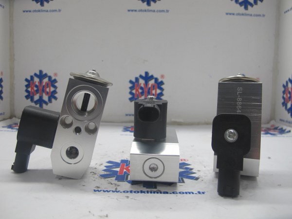 KYOEX9945 FORD TRANSİT 