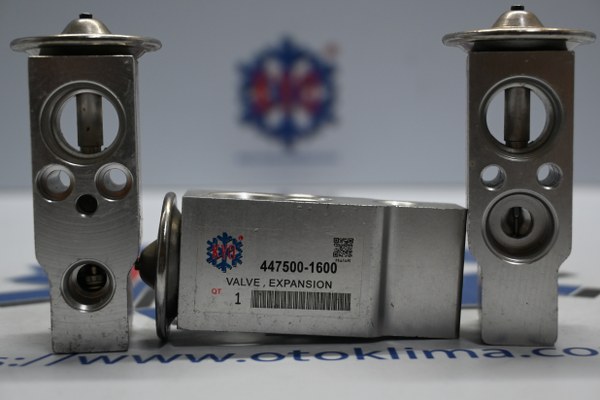 KYOEX9959 TOYOTA LAND CRUİSER  OEM: 447500-2370 