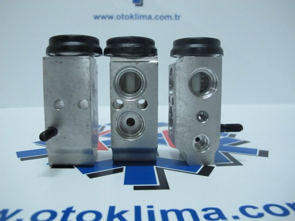 KYOEX9977   HYUNDAİ ERA - İ 30   OEM:6Q0820679