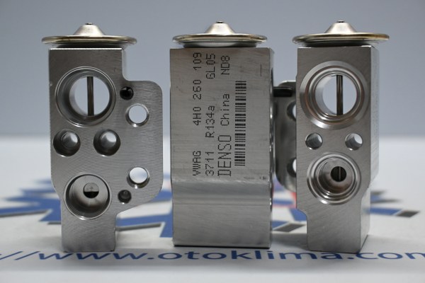 KYOEX9987 VOLKSWAGEN GOLF V / JETTA  - AUDI A3 ORJİNAL  OEM : 4H0260109