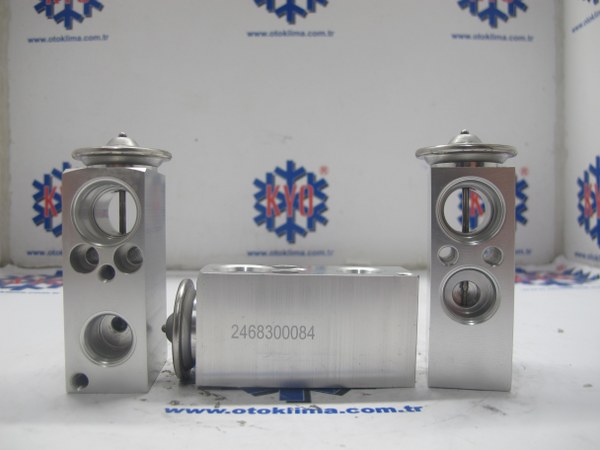 KYOEX9996 MERCEDES BENZ CLA OEM : 2468300084