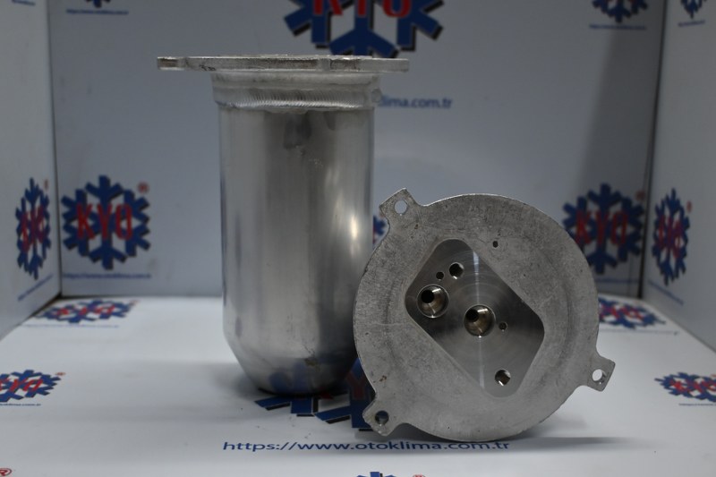 KYOF2504   BMW E39  OEM : 64538390342 