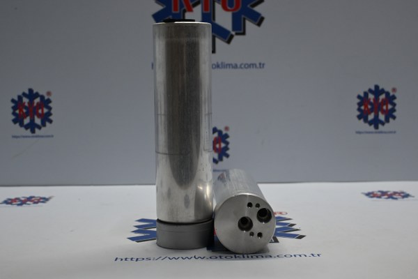 KYOF3100 MERCEDES BENZ C220.  