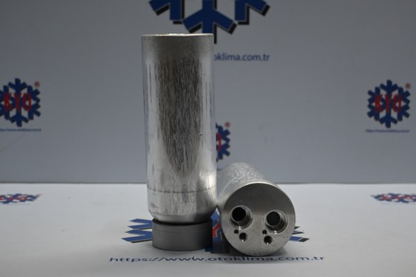 KYOF3153 VOLKSWAGEN  PASSAT OEM: 3B0820193 -8E0820193 