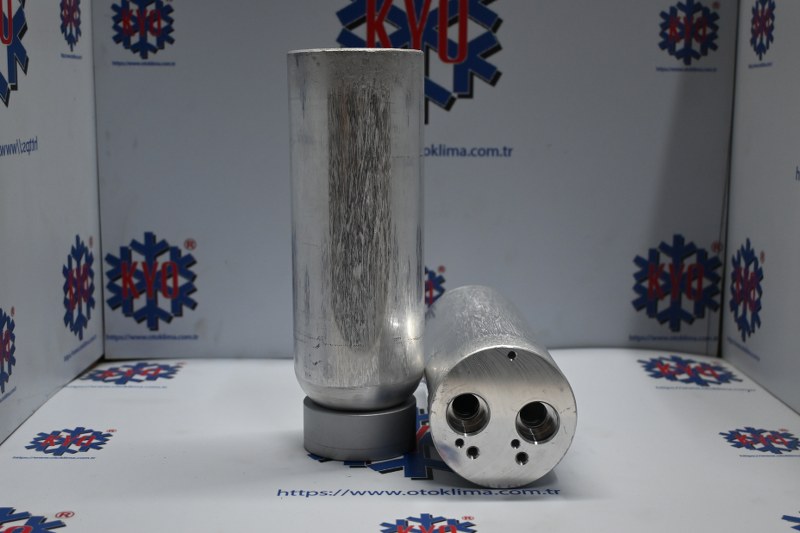 KYOF3196 AUDİ A4 - SEAT LEON OEM: 8E0820193E , 8E0820193P 