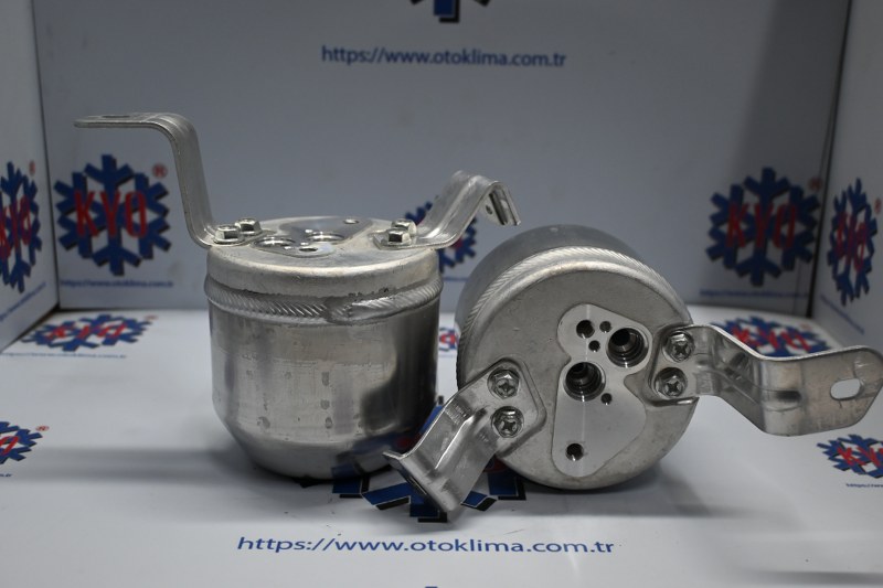 KYOF9203 BMW E36  OEM: 64538391313, 64538372977 