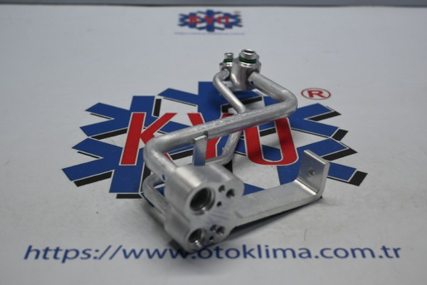 KYOH00143 HYUNDAİ İ30 / KİA CERATO CEED OEM:97761-A6800/97761-A5800
