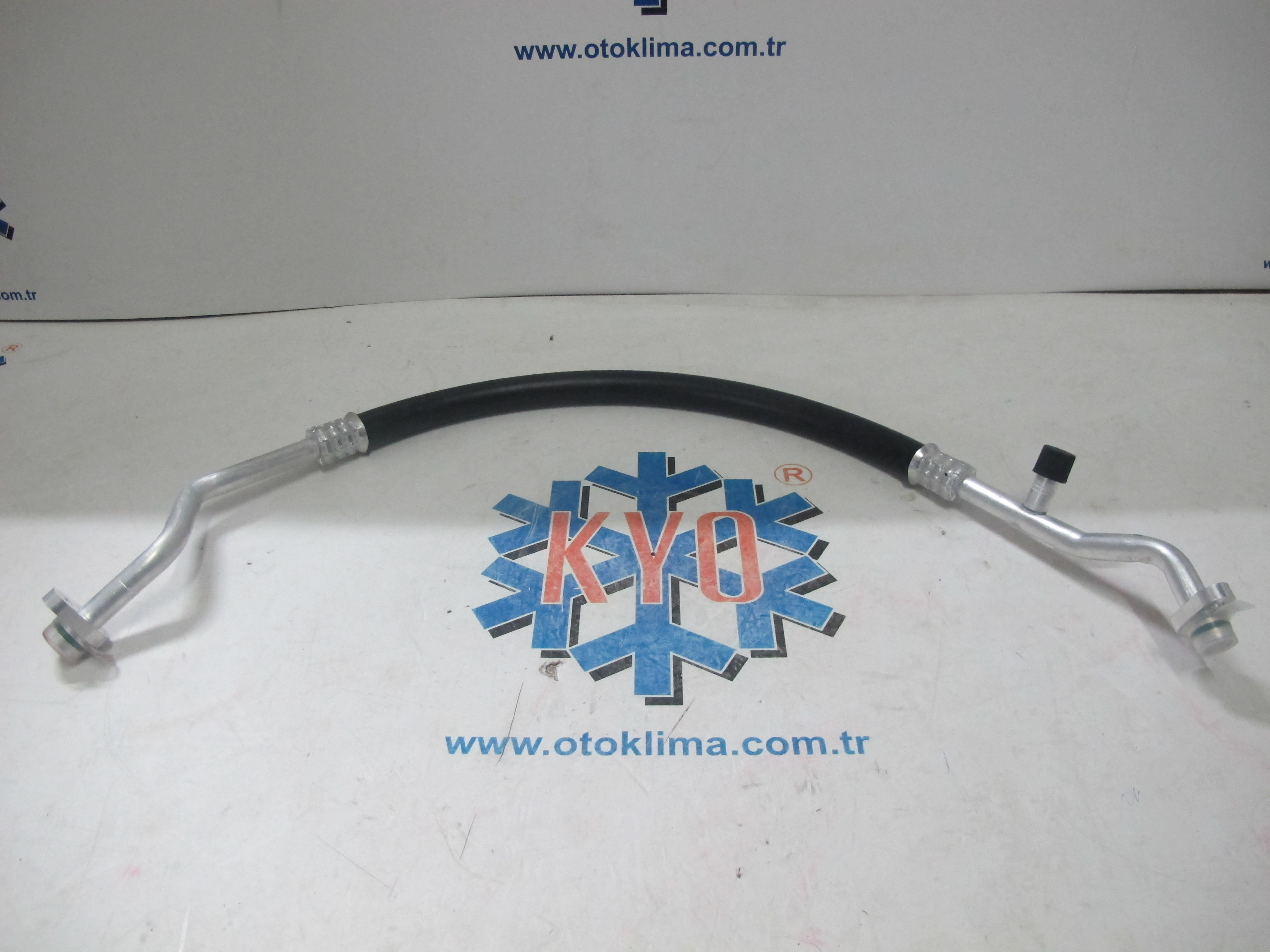 KYOH01690 DACİA DOKKER - DUSTER OEM : 924541313R 