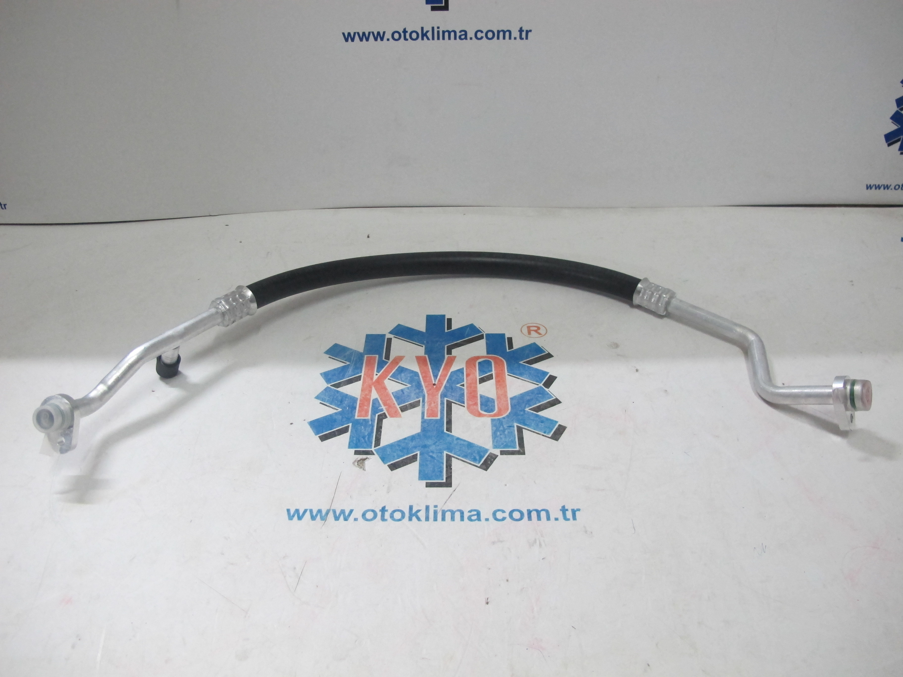 KYOH01690 DACİA DOKKER - DUSTER OEM : 924541313R 