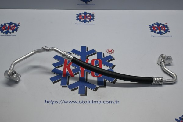 KYOH01730 FORD FOCUS 