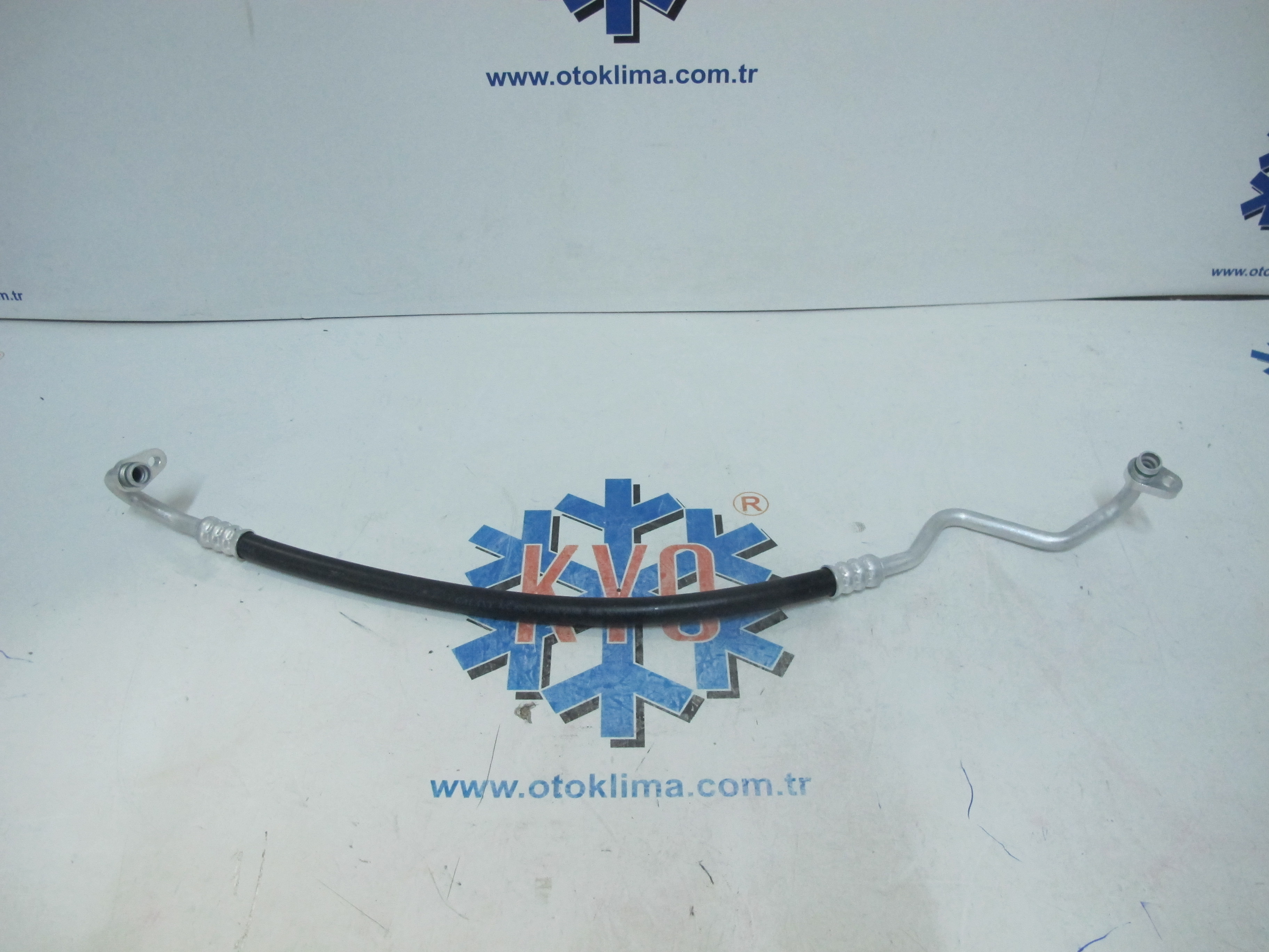 KYOH01733 RENAULT MEGANE IV OEM : 924907536R