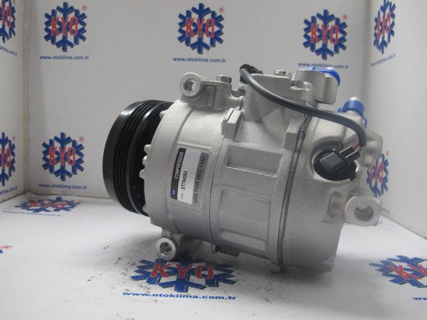 KYOK150321 BMW E63 4 PK  OEM : 64506901781