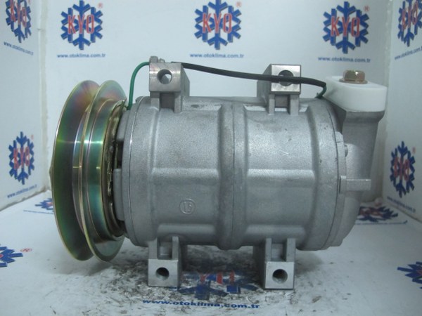 KYOK06011 İŞ MAKİNASI HİTACHİ 24V V KAYİŞ OEM : 506011-8620