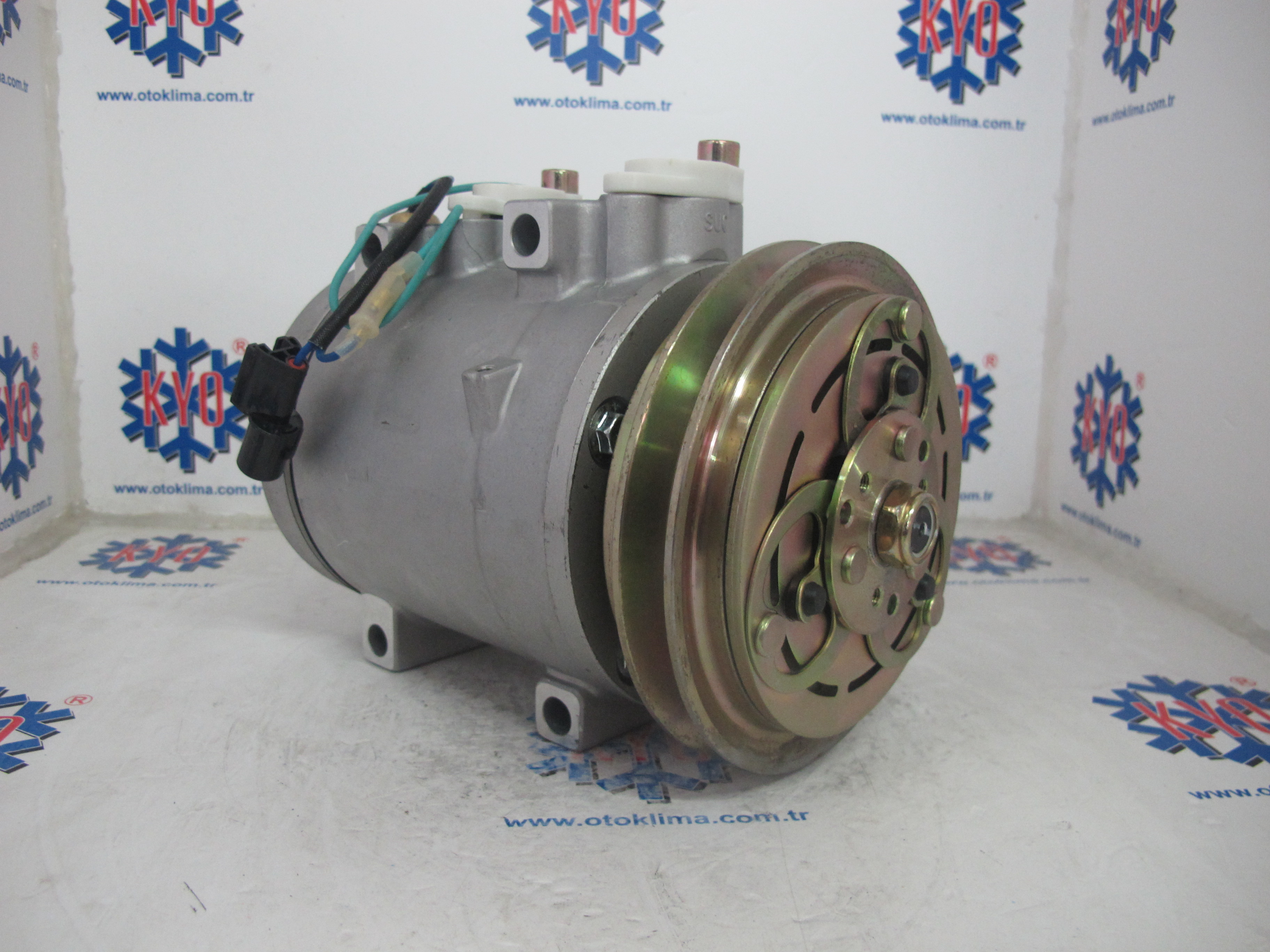 KYOK06019  İŞ MAKİNASI OEM : A5000674001