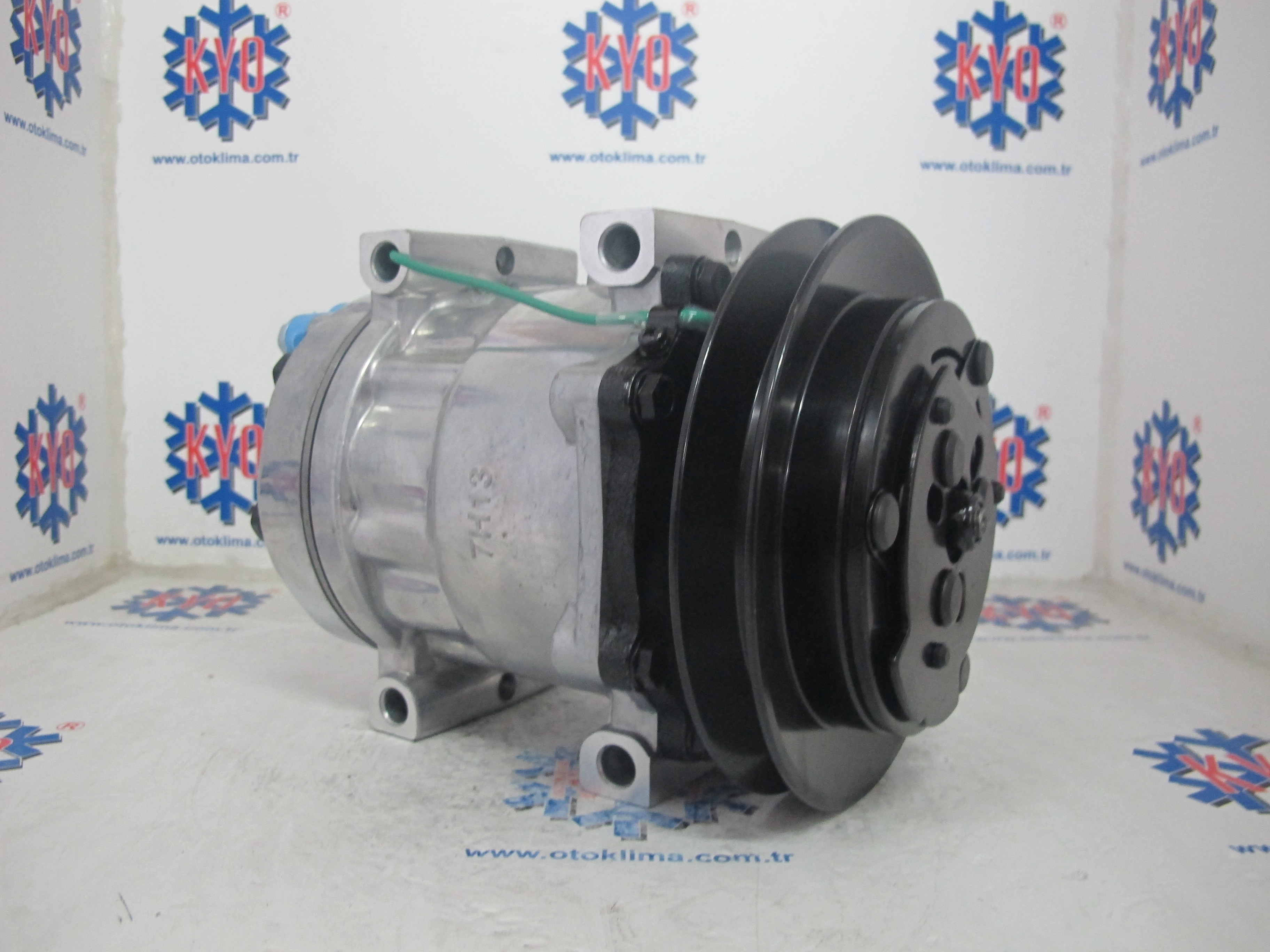 KYOK06020  İŞ MAKİNASI OEM : TDKR151320S