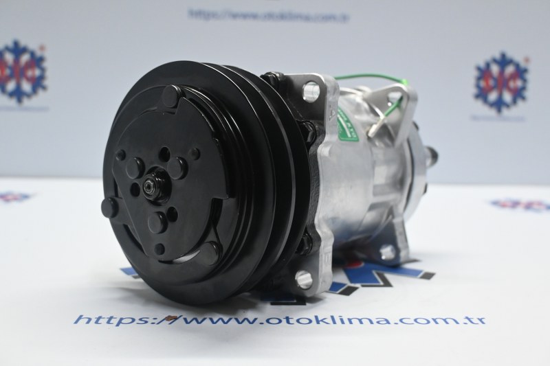 KYOK06024  VOLVO İŞ MAKİNASI 24 V OEM : VOE11412632