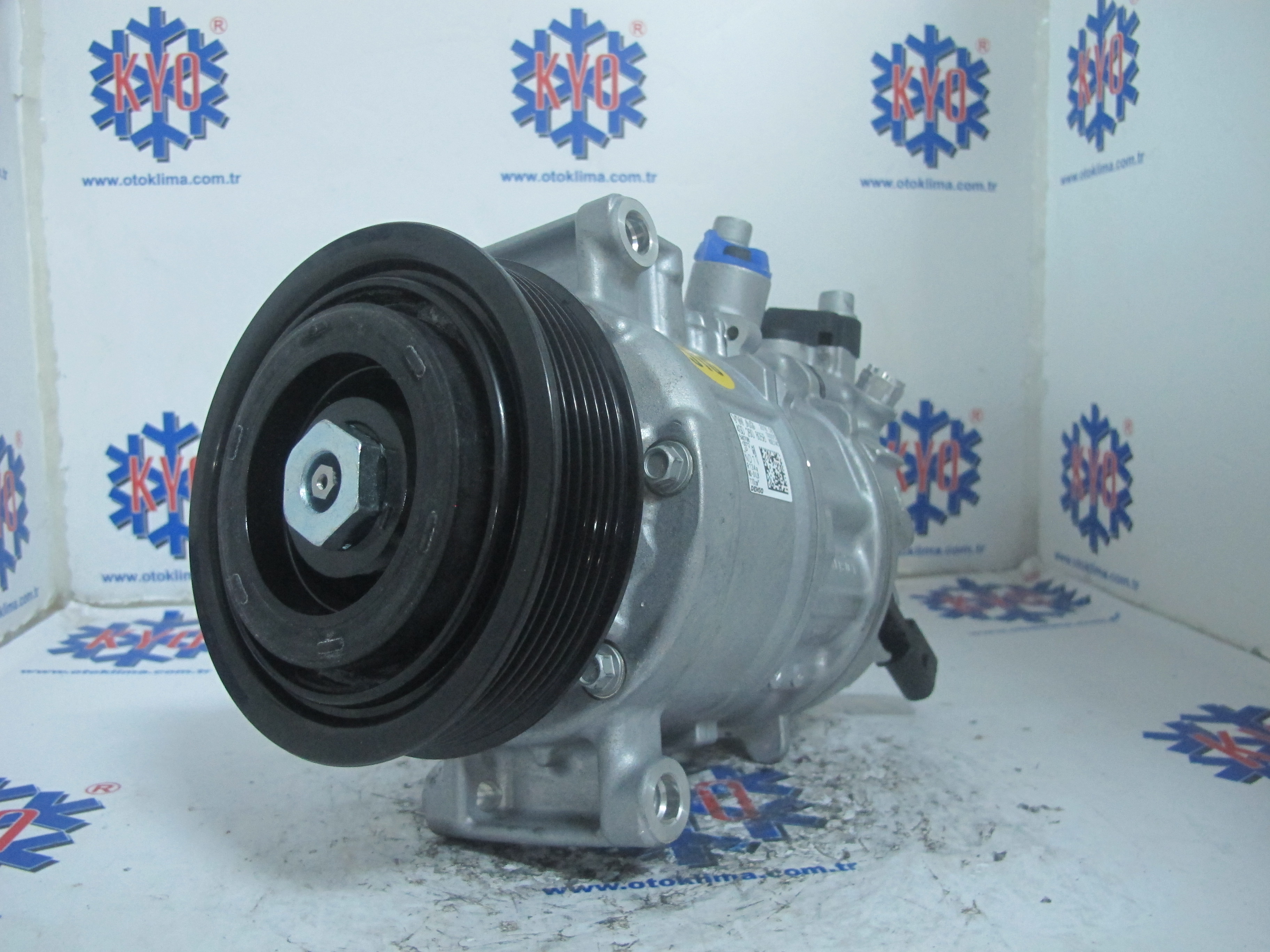 KYOK15004 AUDİ A6 - A7 6 PK CAP : 115 OEM : 4GD260805B