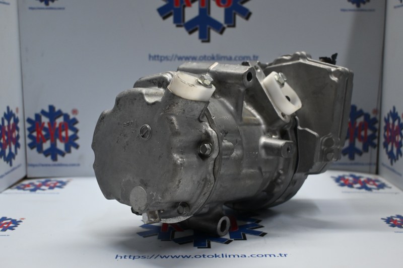 KYOK150104 RENAULT ARKANA  OEM : 926008231R--A