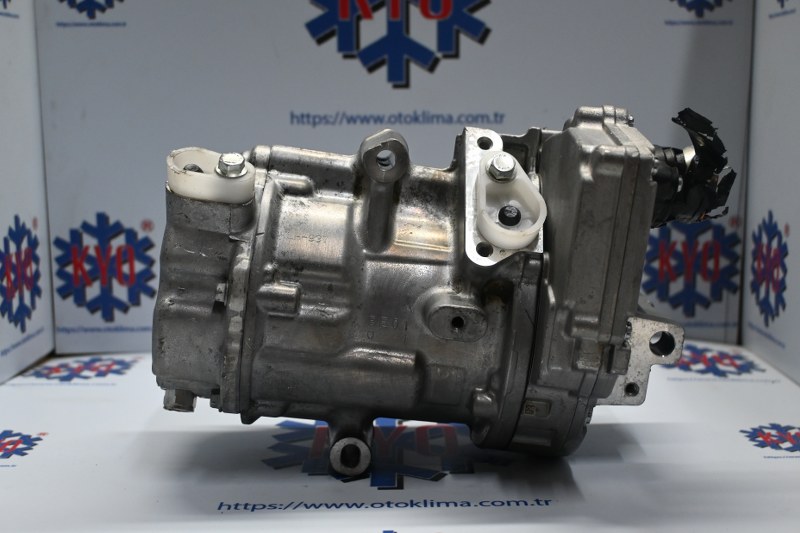 KYOK150104 RENAULT ARKANA  OEM : 926008231R--A