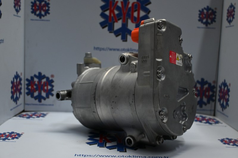 KYOK150105 AUDİ Q5 SPORTBACK OEM : 80A816797E