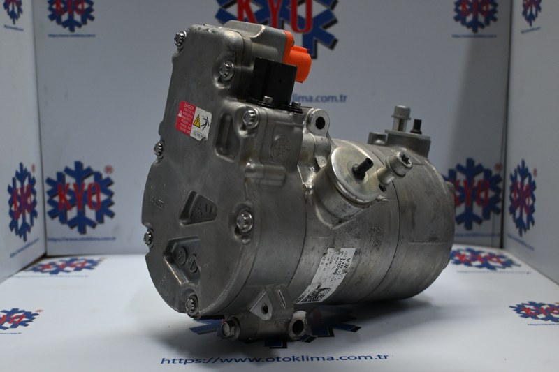 KYOK150106 AUDİ Q5 A8 Q8 OEM : 4G0816797F