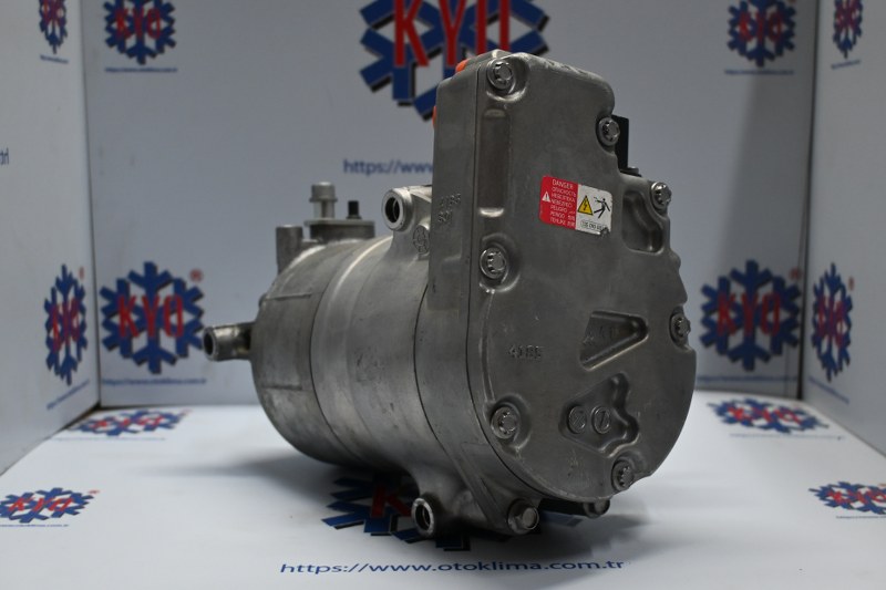 KYOK150106 AUDİ Q5 A8 Q8 OEM : 4G0816797F