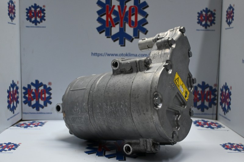 KYOK150107 RANGE ROVER L494 OEM : JPLA-19D662-AC