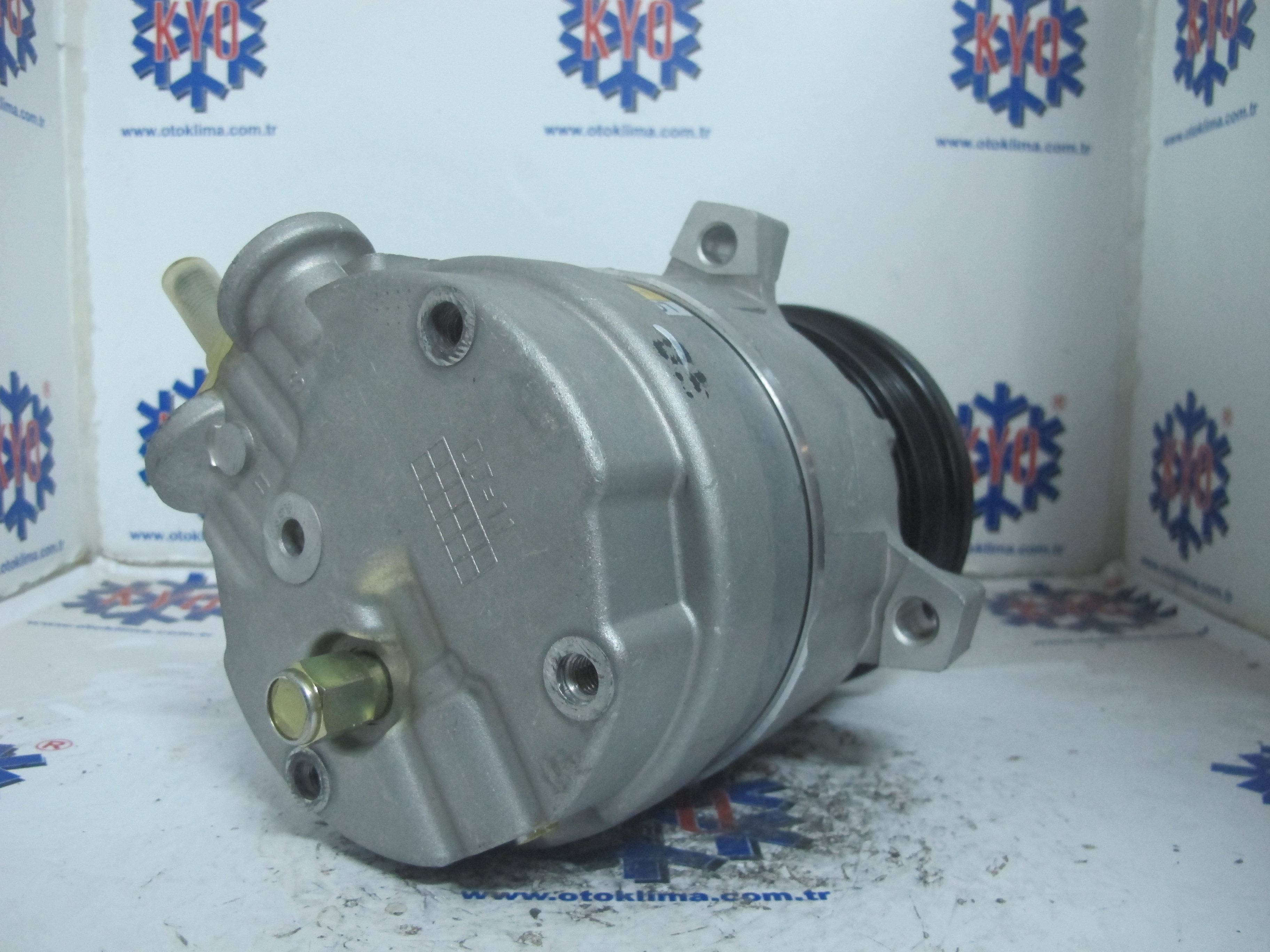 KYOK150111 OPEL VECTRA A  OEM:1854031-1131909
