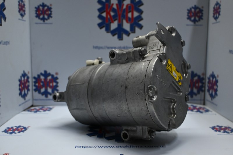 KYOK150118 MERCEDES BENZ W205 2.0 HYBRİD OEM : A0008300301