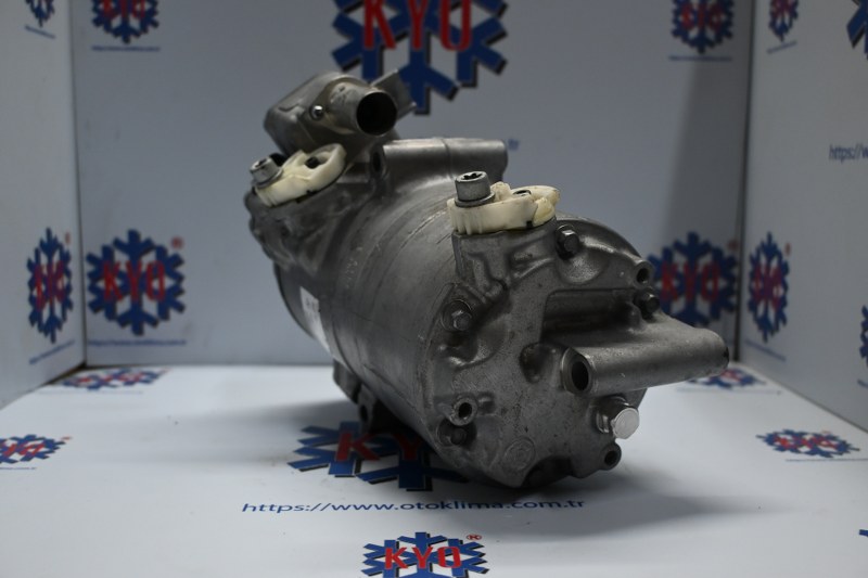 KYOK150118 MERCEDES BENZ W205 2.0 HYBRİD OEM : A0008300301