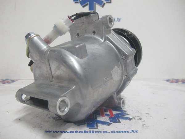 KYOK15012 MİTSUBİSHİ COLT 5 PK  OEM : AKC200A084