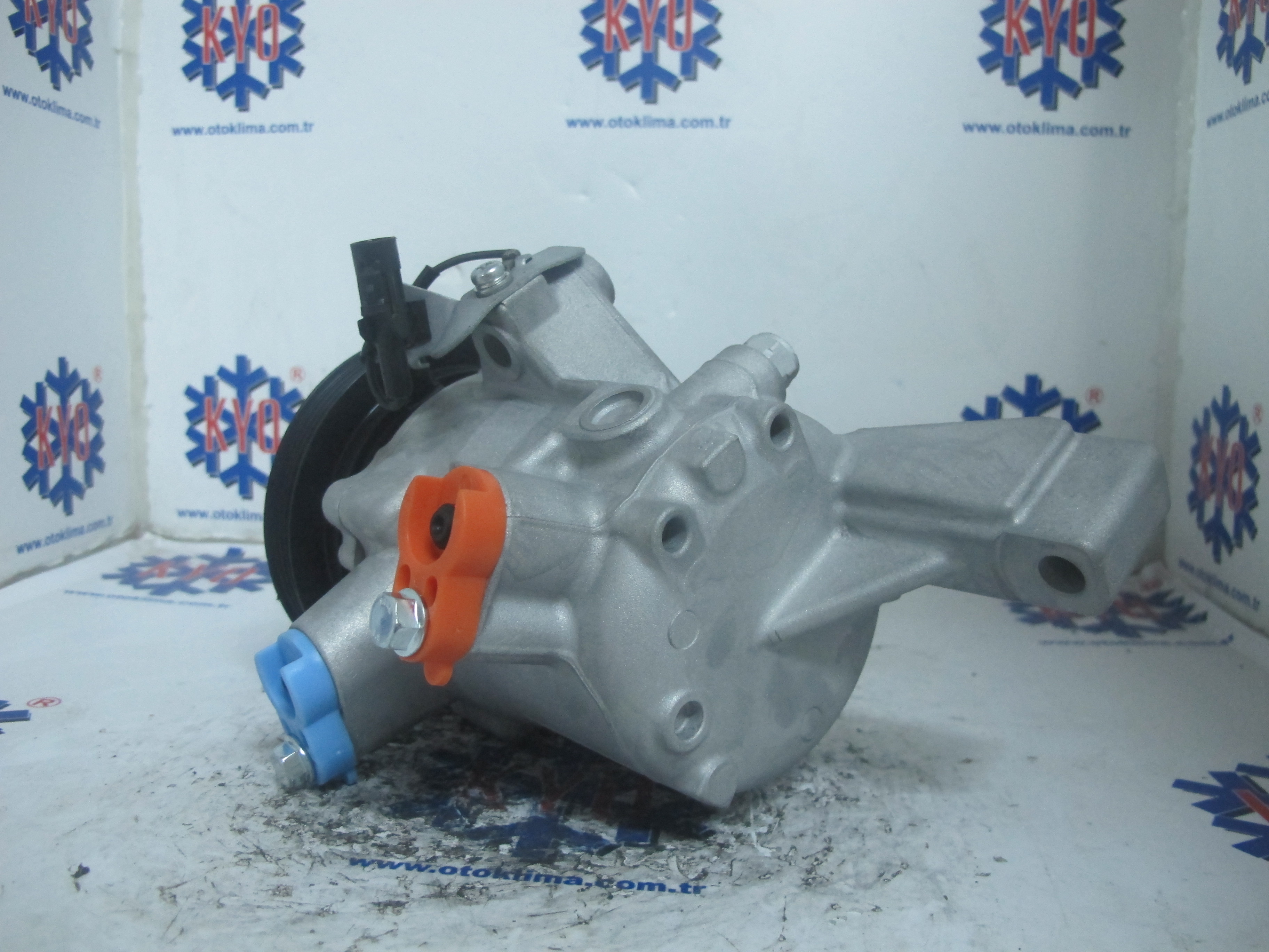 KYOK15012 SUZUKİ SWİFT OEM : 447280-3572 - 95200-52R00