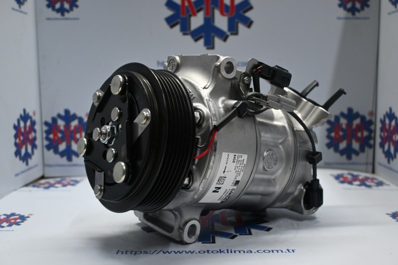 KYOK150126  RENAULT KANGOO MEGANE IV FLUENCE KADJAR / NİSSAN QASHQAİ 6 PK  SANDEN OEM :926001268R - 92600-6UB0A