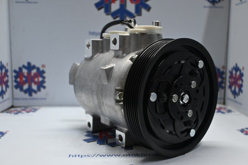 KYOK150171  SSANYONG 6 PK  OEM : 506221-1520 