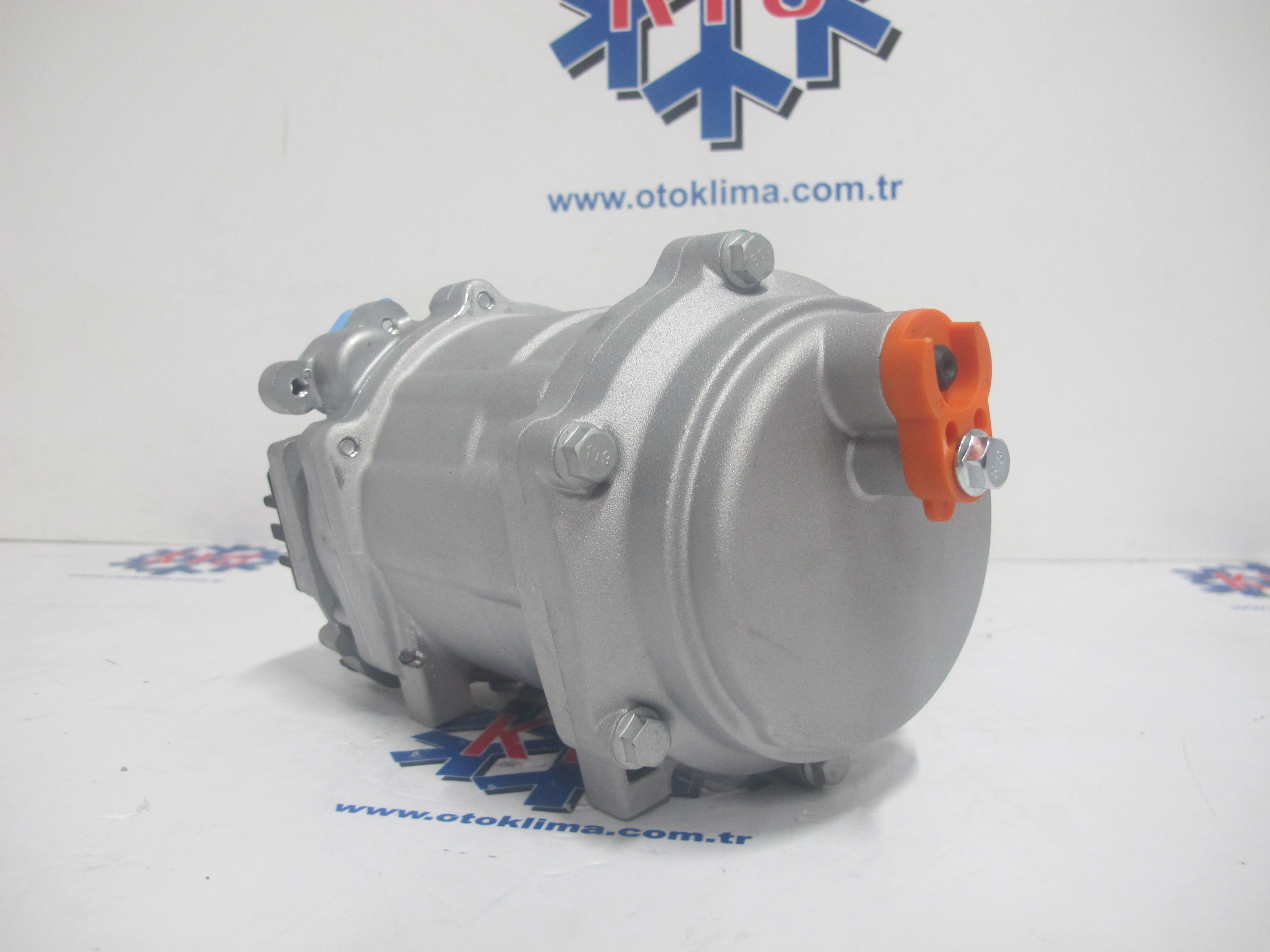 KYOK15018 TAVAN PARK KLİMA 12V KOMPRESÖR 