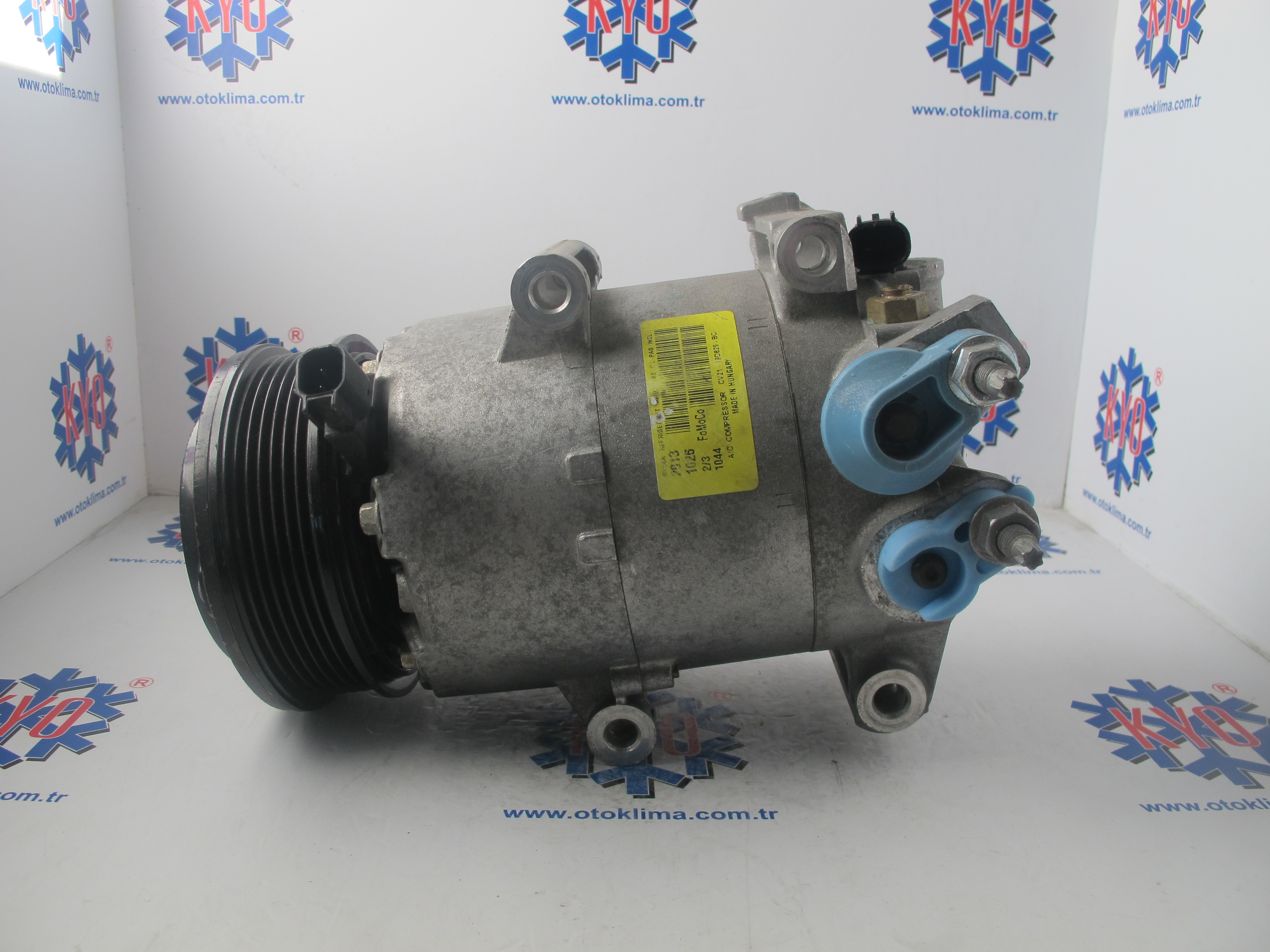 KYOK150211  FORD  FİESTA OEM : CV21-19D629-BB