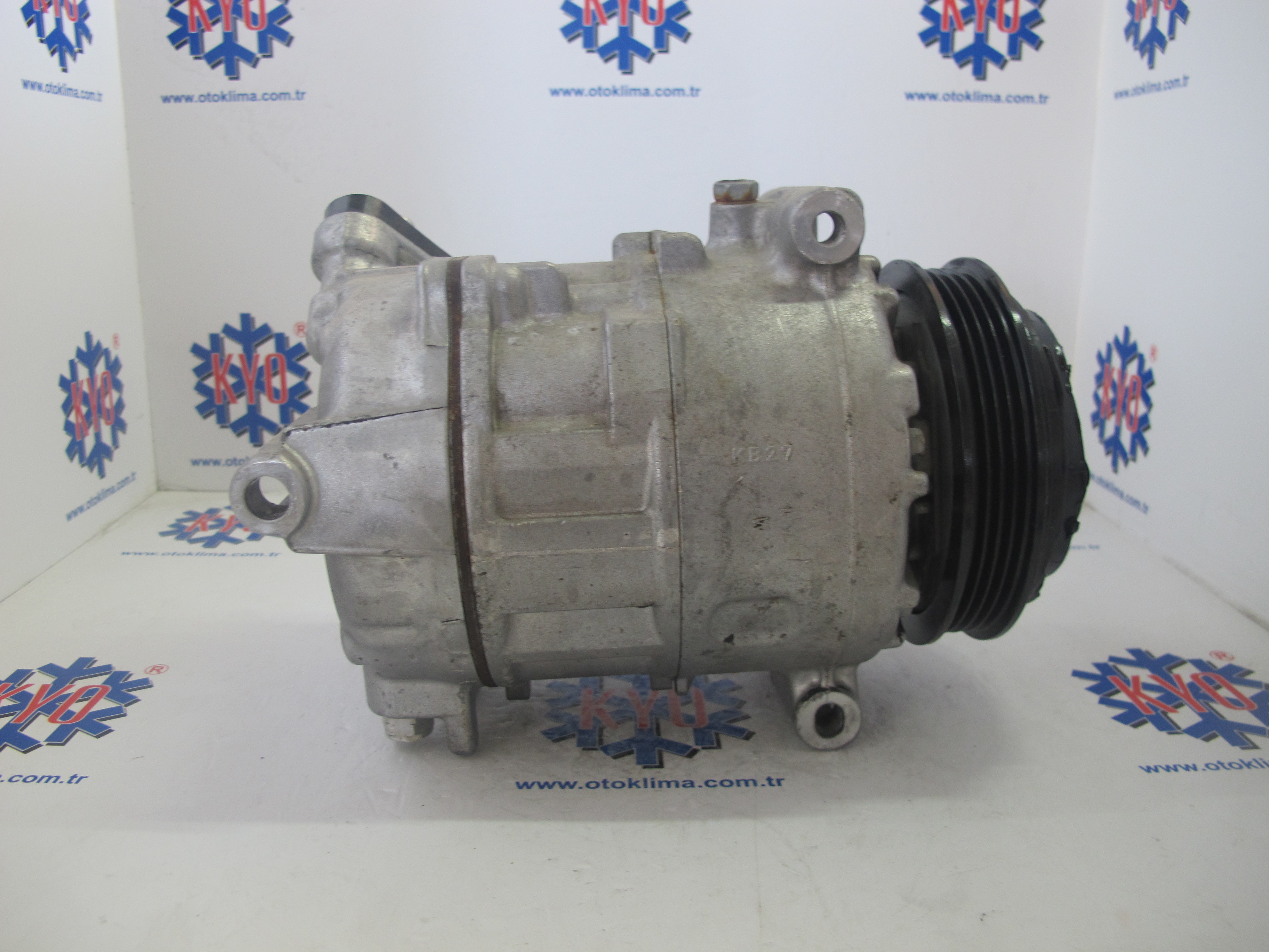 KYOK150216 JEEP NİTRO OEM : MC447160-6740