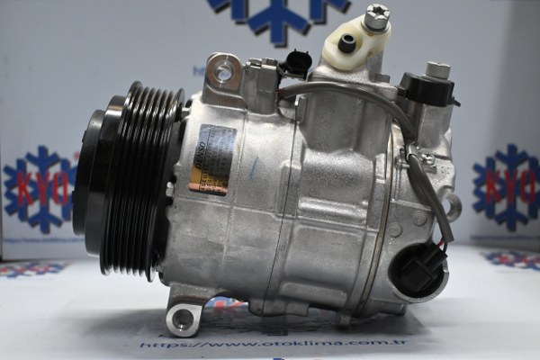 KYOK150228 MERCEDES BENZ W204 6 PK OEM : 437100-8621