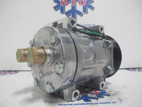 KYOK15023 İVECO İŞ MAKİNESİ 24V  8 PK OEM :504185596